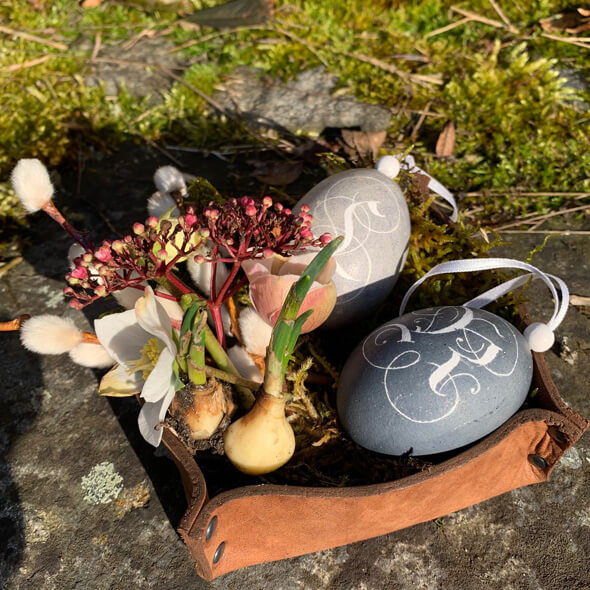 Osterdekoration aus Leder Brotkorb Osternest füllen, Wunschleder HOME