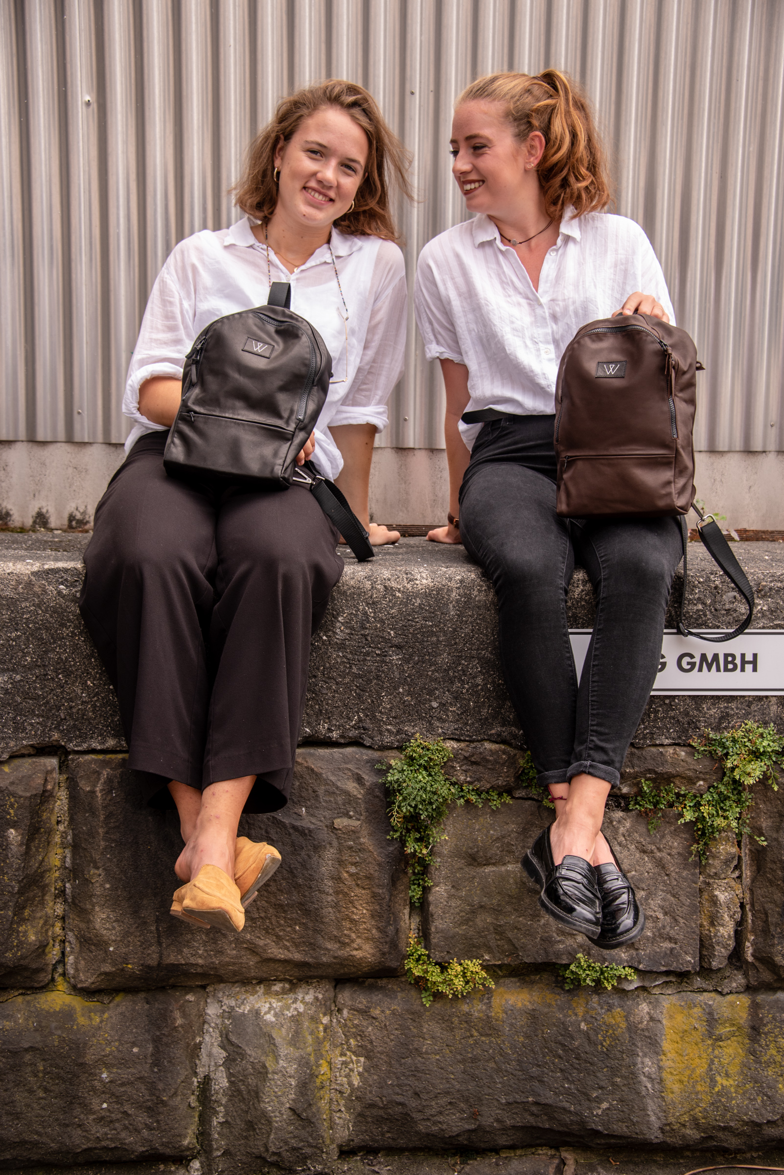 Brandneue Taschenmodelle Rucksack Beuteltasche Wunschleder