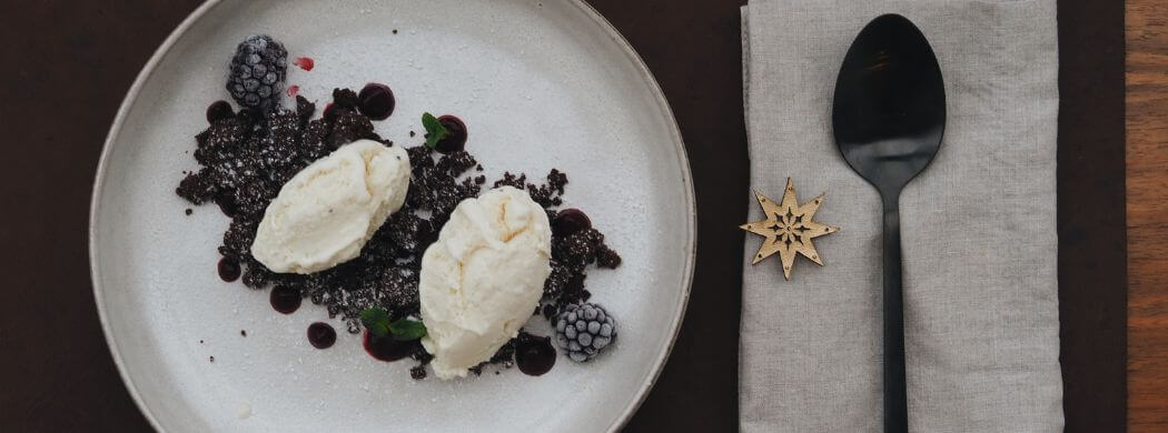 Weihnachtsdessert, Weihnachtsmenü, Eis mit Beeren Rezept, Wunschleder