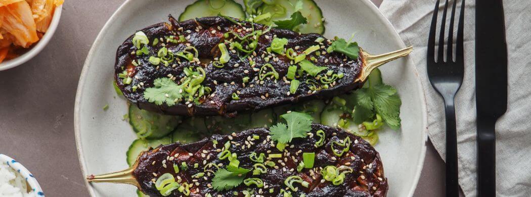 Miso Aubergine | schnelles Essen | asiatisch | Gurkensalat | Wunschleder
