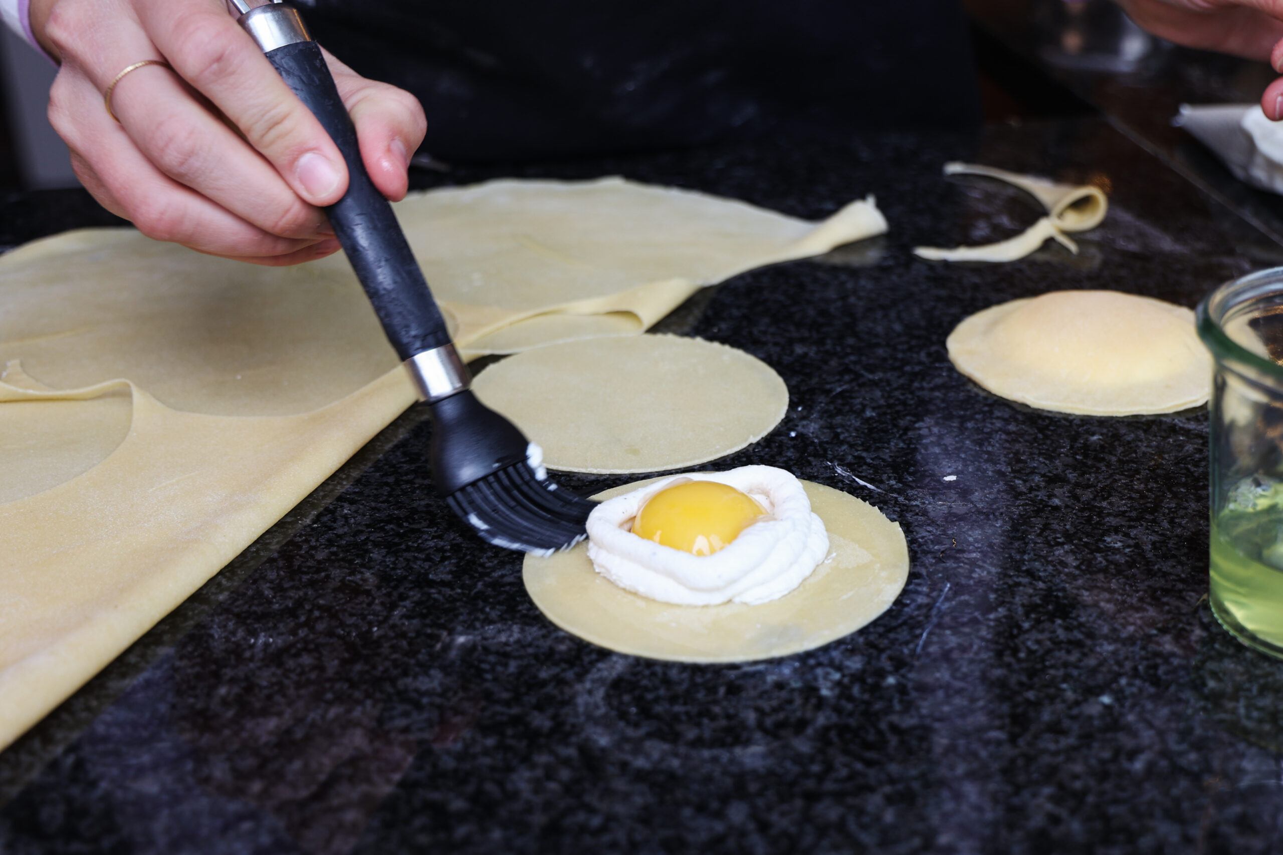 Raviolo mit Eigelb, Ricottafüllung, Pasta, Raviolo all'uovo