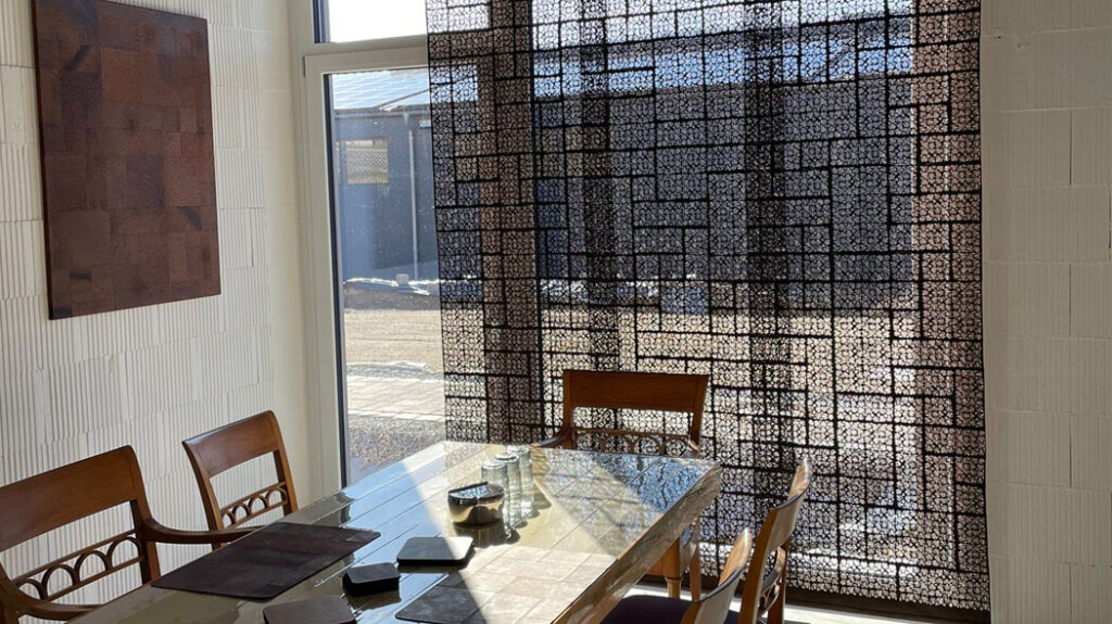 Ledervorhang, Lasercut Curtain, Leder Panel, Objektdesign, Wunschleder