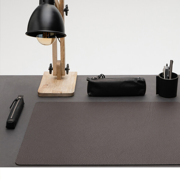 Pflegetipps für Bürozubehör aus Leder, Wunschleder