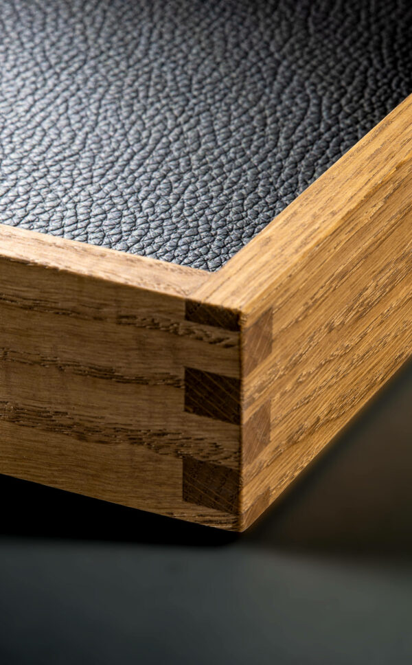 Funktionales Design | Qualitätsleder | Handgefertigt in Deutschland | Wunschleder