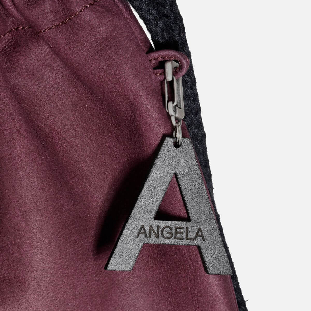 Buchstaben Anhänger Leder