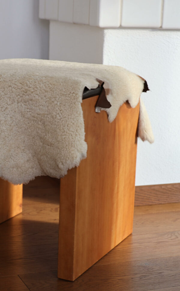 Deko Lammfell beige, beiges Dekofell, echtes Lammfell, Wunschleder HOME | Wunschleder