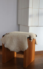 Deko Lammfell beige, beiges Dekofell, echtes Lammfell, Wunschleder HOME | Wunschleder